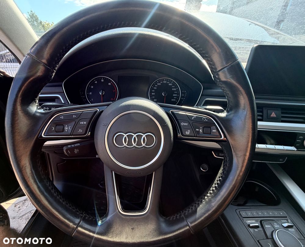 Audi A4 Limousine - 18