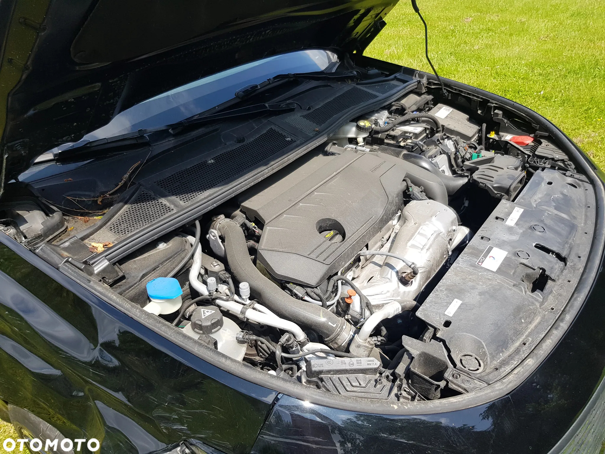 Peugeot 308 Plug-In Hybrid 225 e-EAT8 GT - 17