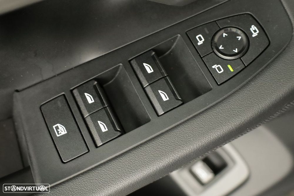 BMW 520 d Pack Desportivo M - 24