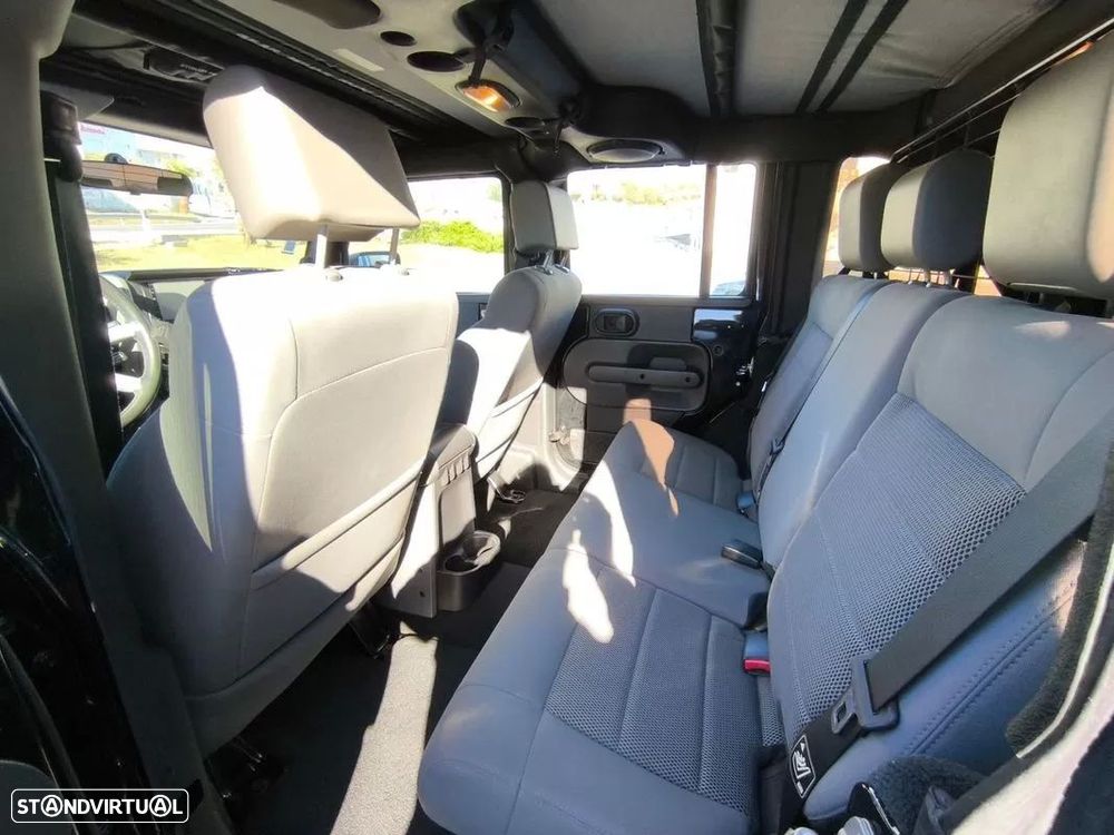 Jeep Wrangler Unlimited 2.8 CRD MTX Sahara Limited - 10