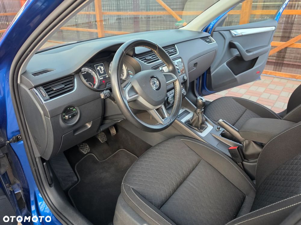 Skoda Octavia 2.0 TDI (Green tec) Style - 30