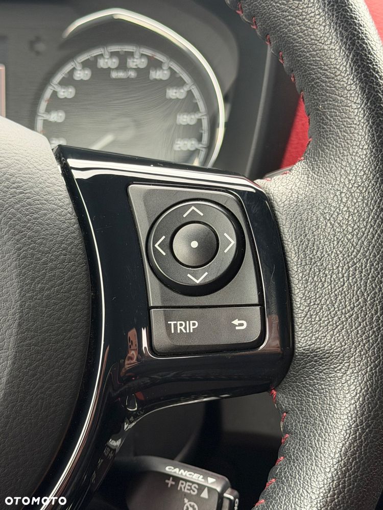Toyota Yaris - 19