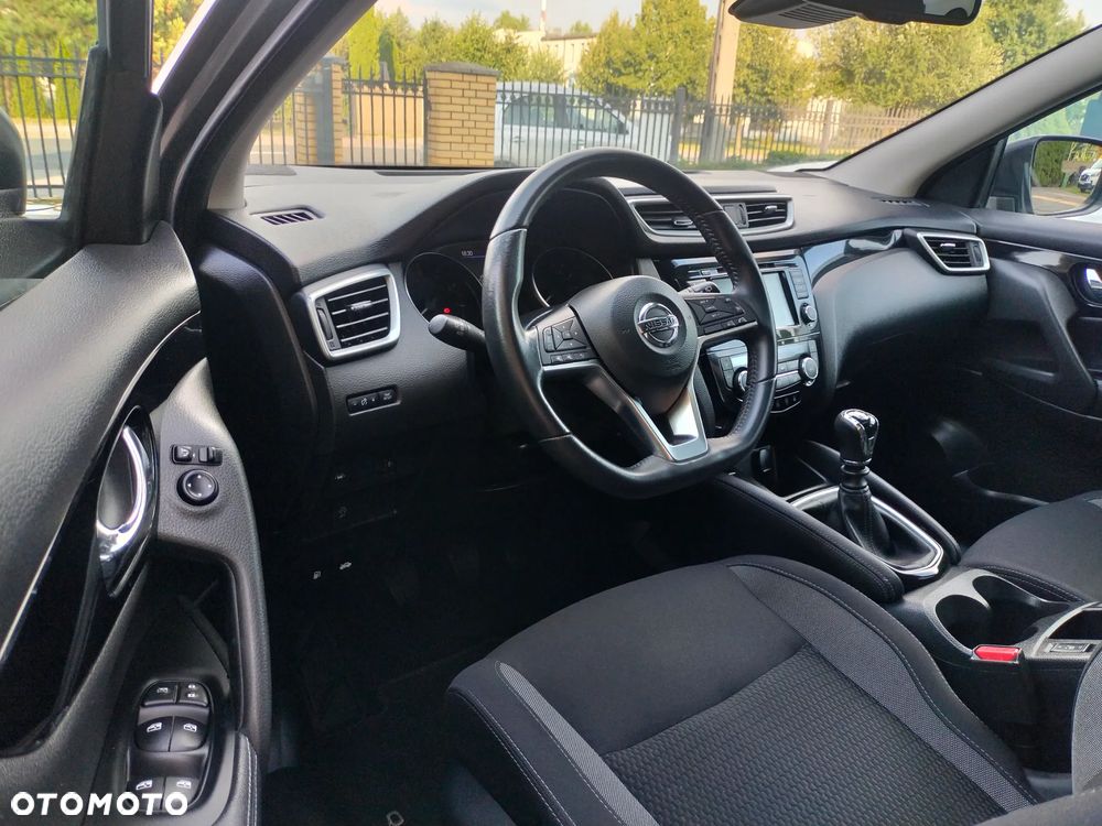 Nissan Qashqai 1.3 DIG-T N-WAY - 7