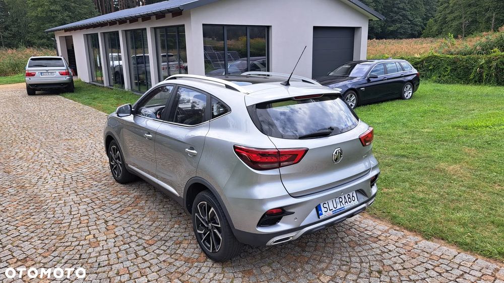 MG ZS - 13