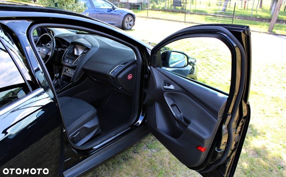 Ford Focus - 17