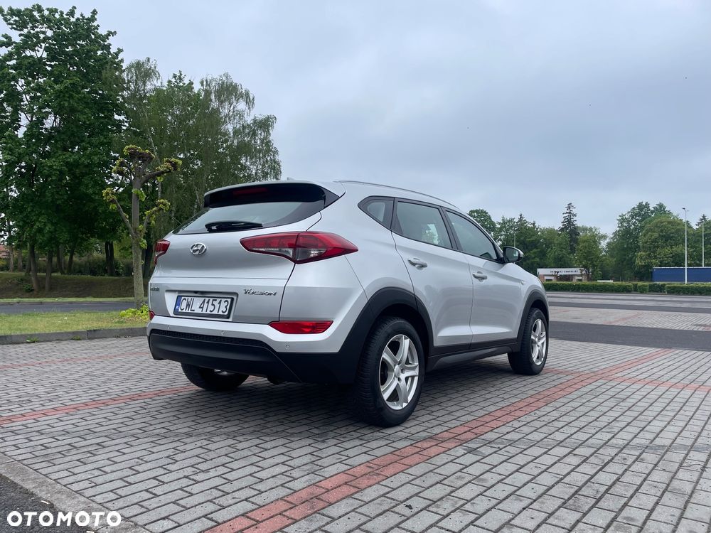 Hyundai Tucson blue 1.6 GDi 2WD Navi - 9