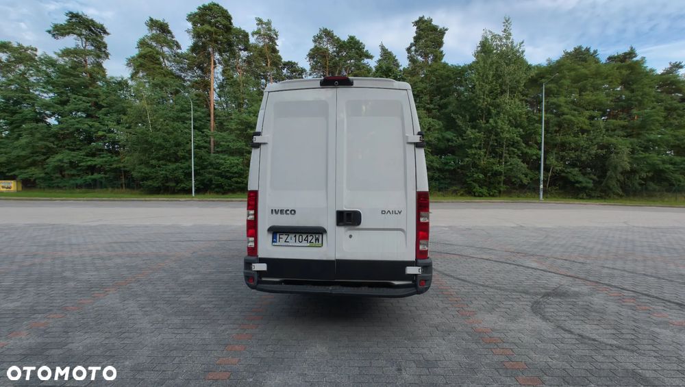 Iveco Daily - 10