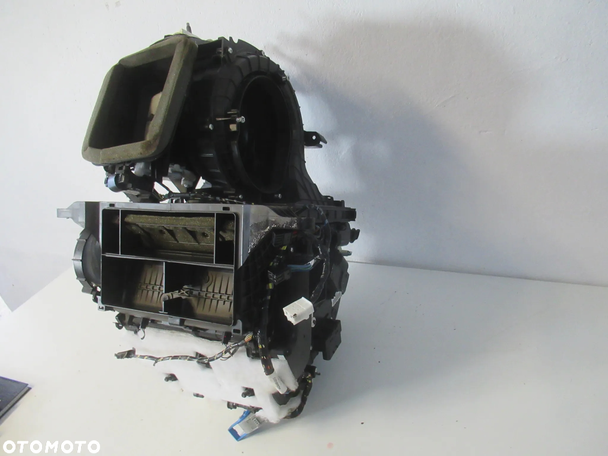 NAGRZEWNICA JEEP CHEROKEE V KL 2.0d 170KM MultiJet 4x4 P68247611AD 68247611AD AA443270-2574  2013-2018 - 14