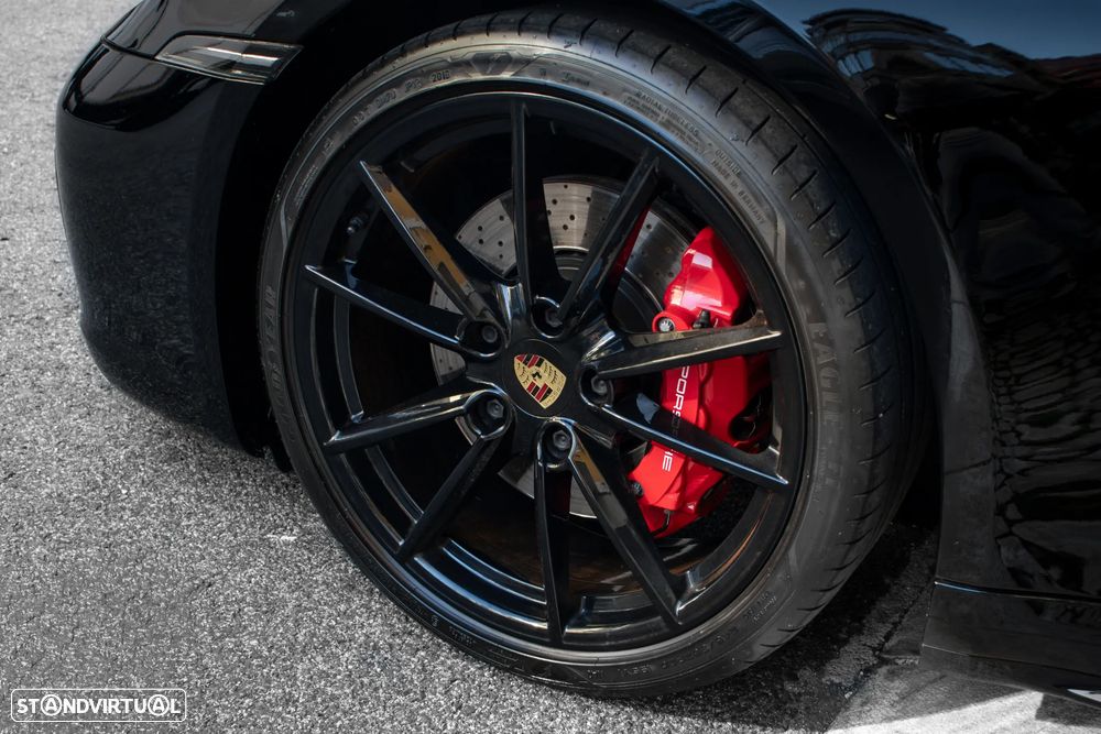 Porsche 911 (992) Carrera S PDK - 4