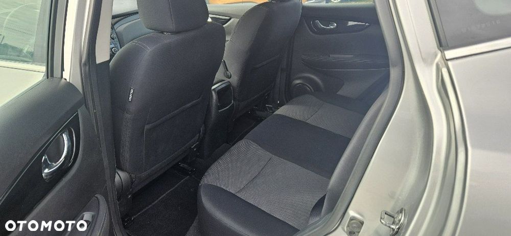 Nissan Qashqai - 24