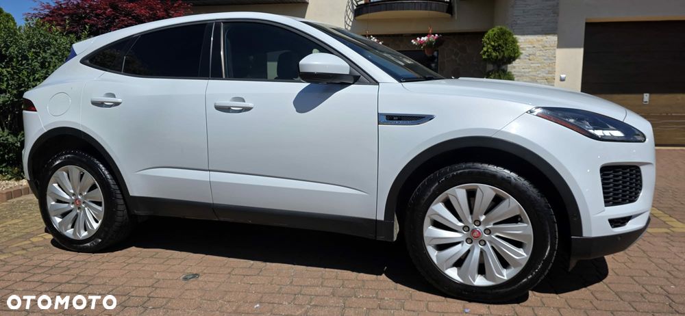 Jaguar E-Pace 2.0 i4P AWD R-Dynamic S - 4