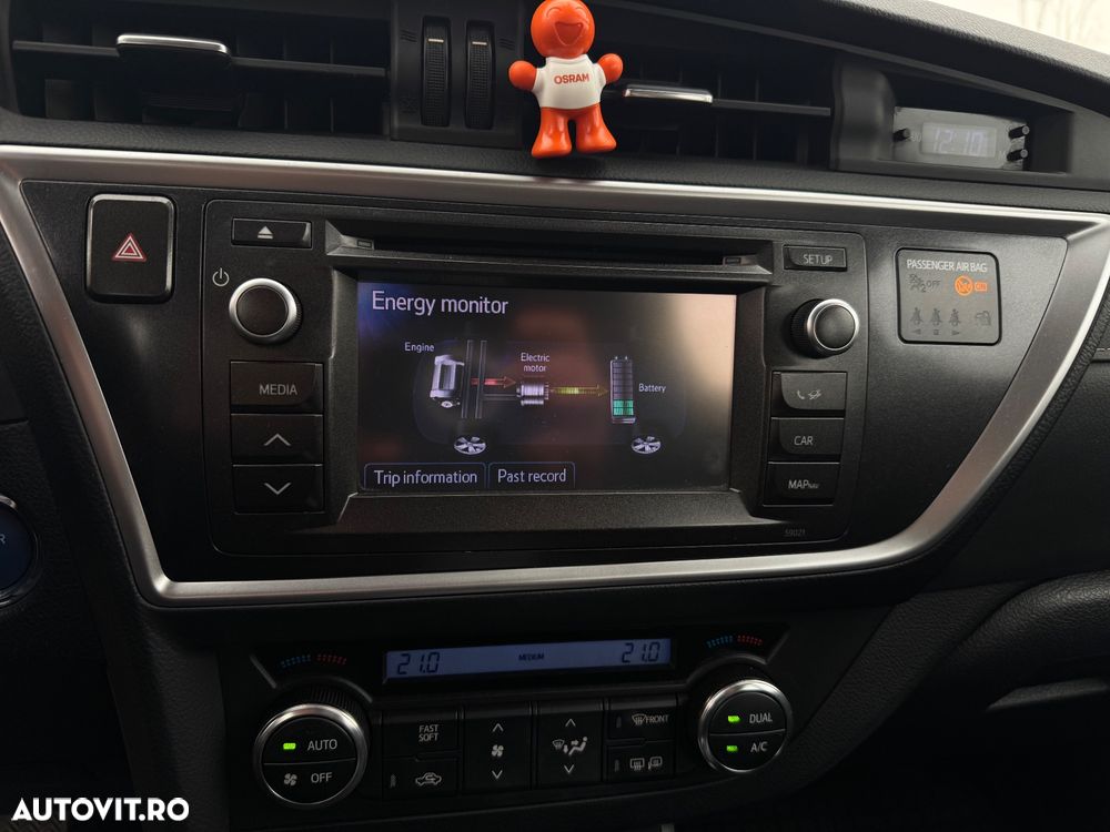 Toyota Auris 1.8 VVT-i Hybrid Automatik Cool - 30