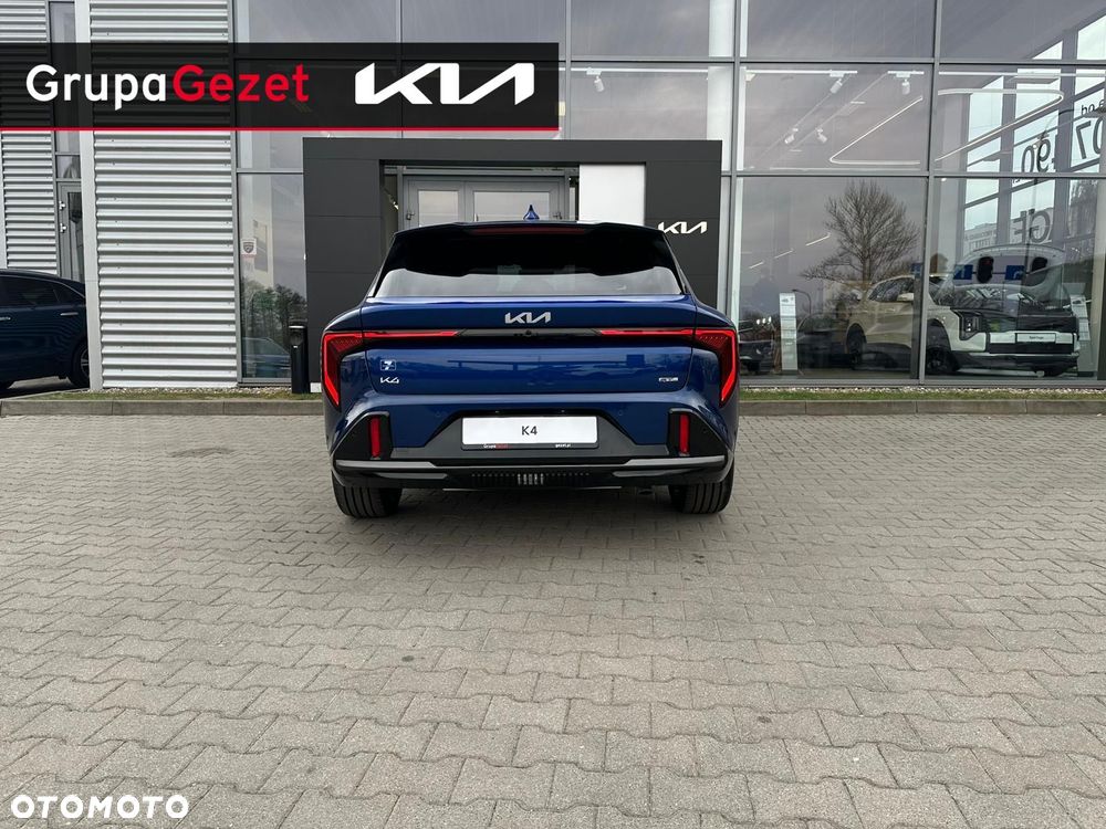 Kia K4 - 4