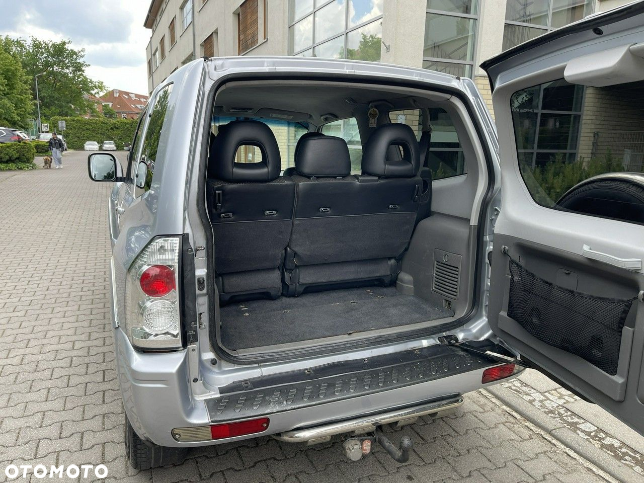 Mitsubishi Pajero - 12