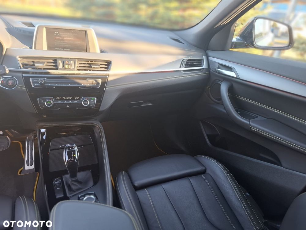 BMW X2 sDrive18d Edition GoldPlay sport - 13