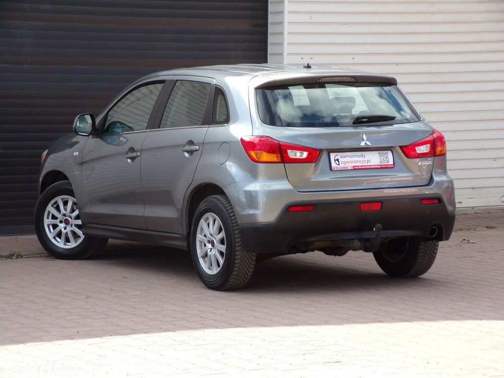 Mitsubishi ASX - 9