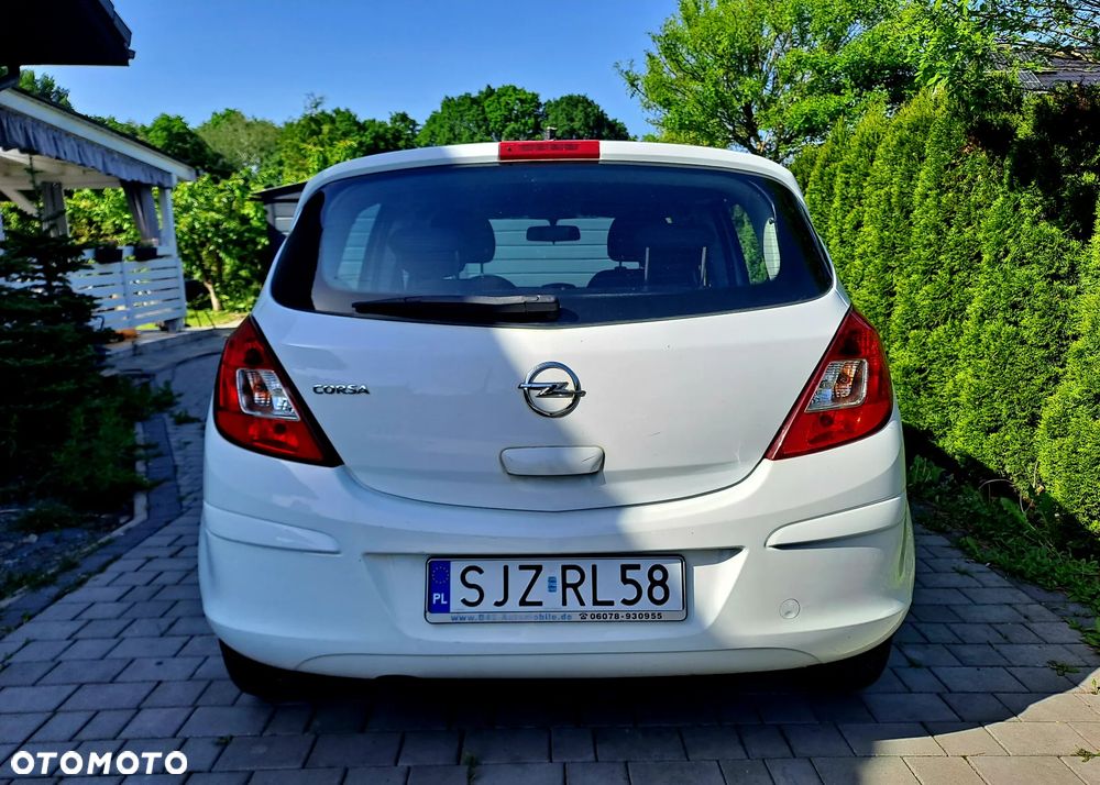 Opel Corsa 1.4 16V 150 Jahre - 6