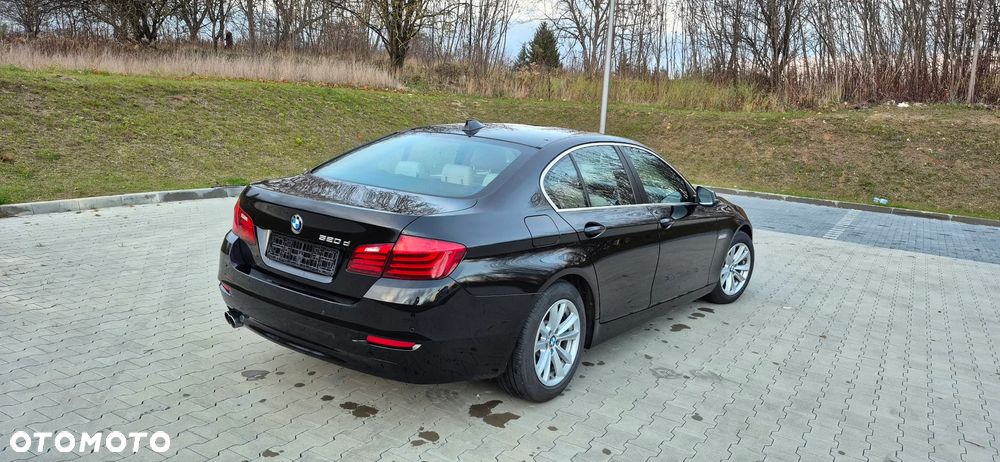 BMW Seria 5 520d - 5