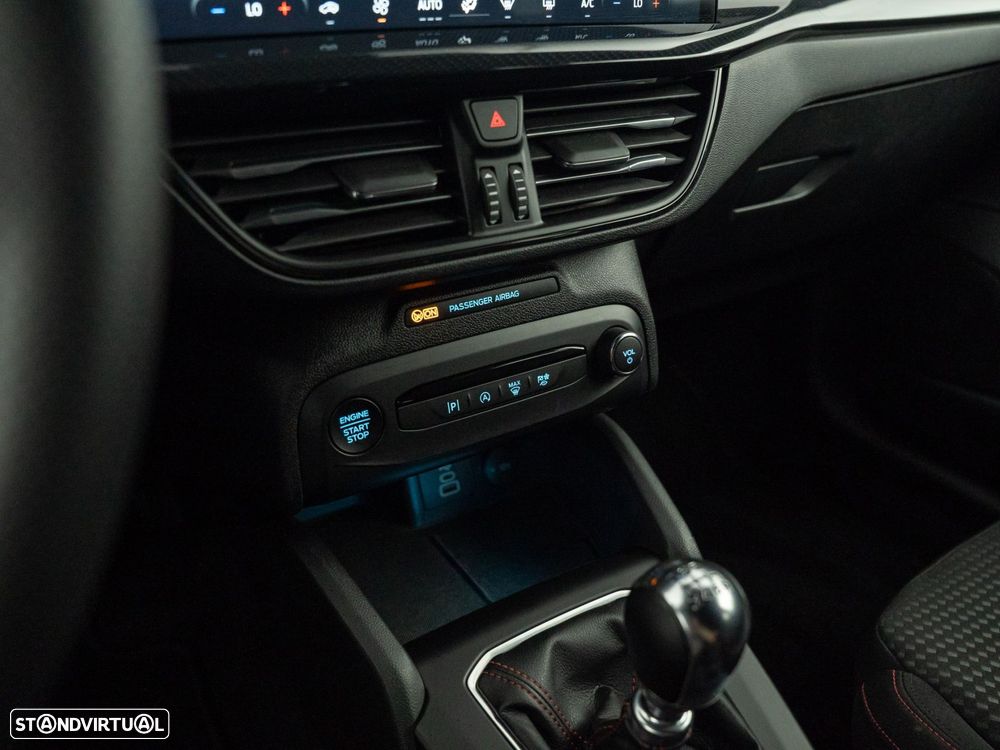 Ford Focus - 29