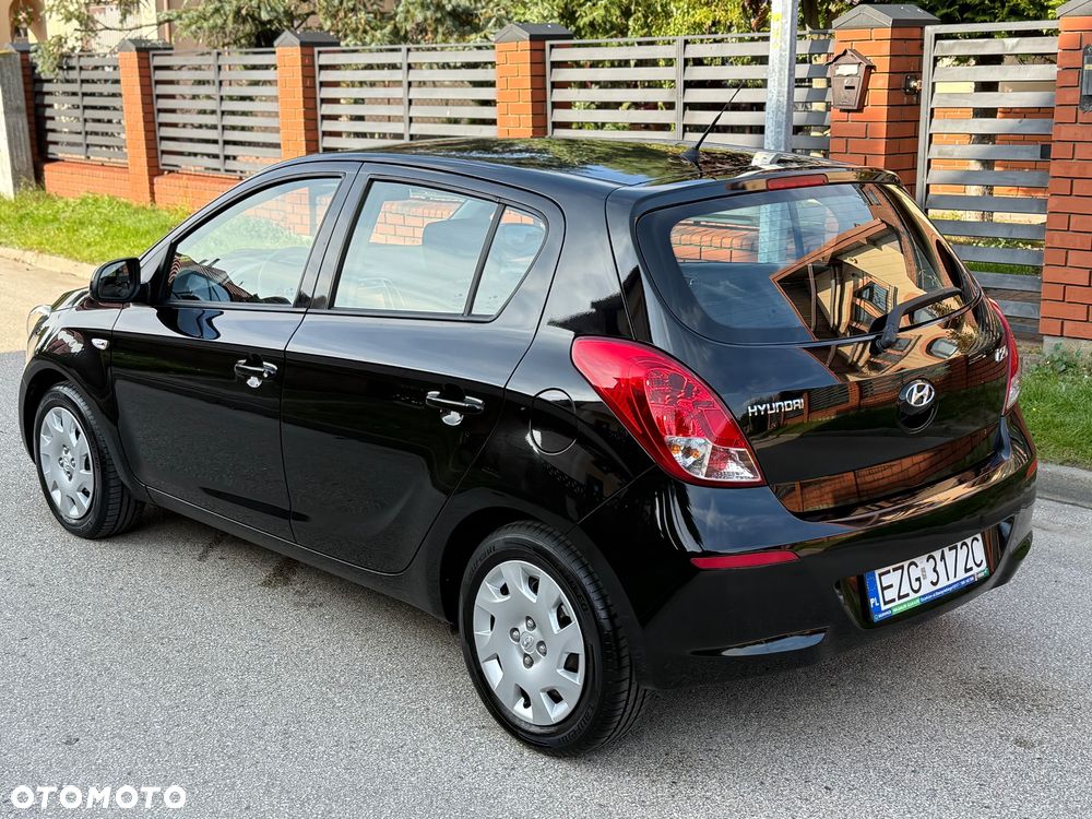 Hyundai i20 1.2 Trend - 10