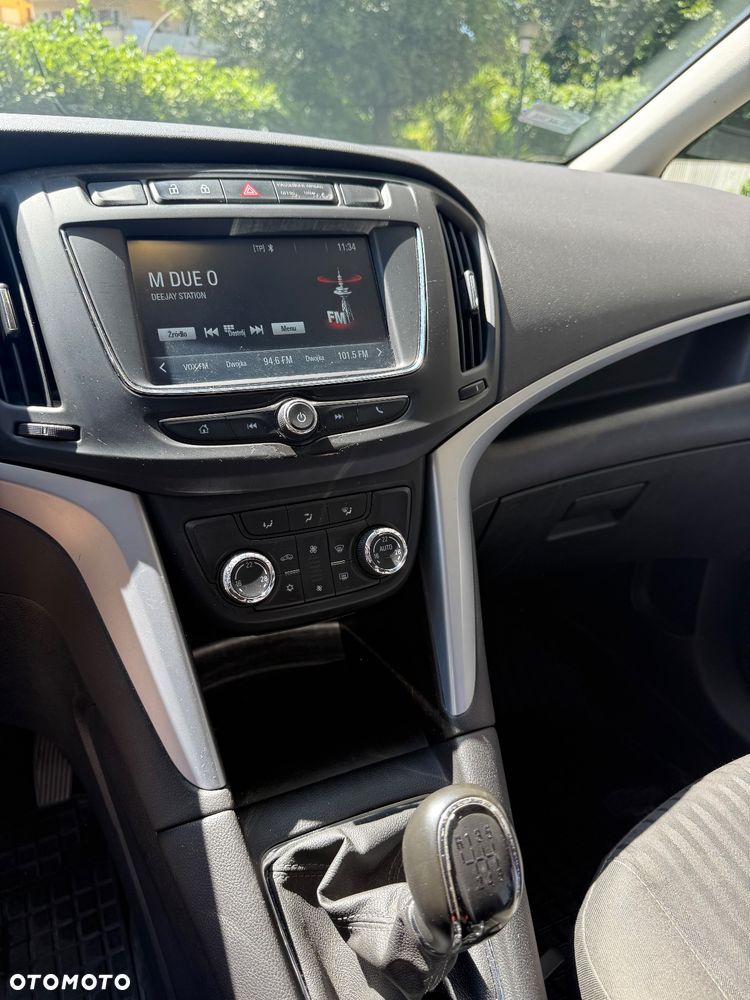 Opel Zafira 1.4 T Enjoy - 14