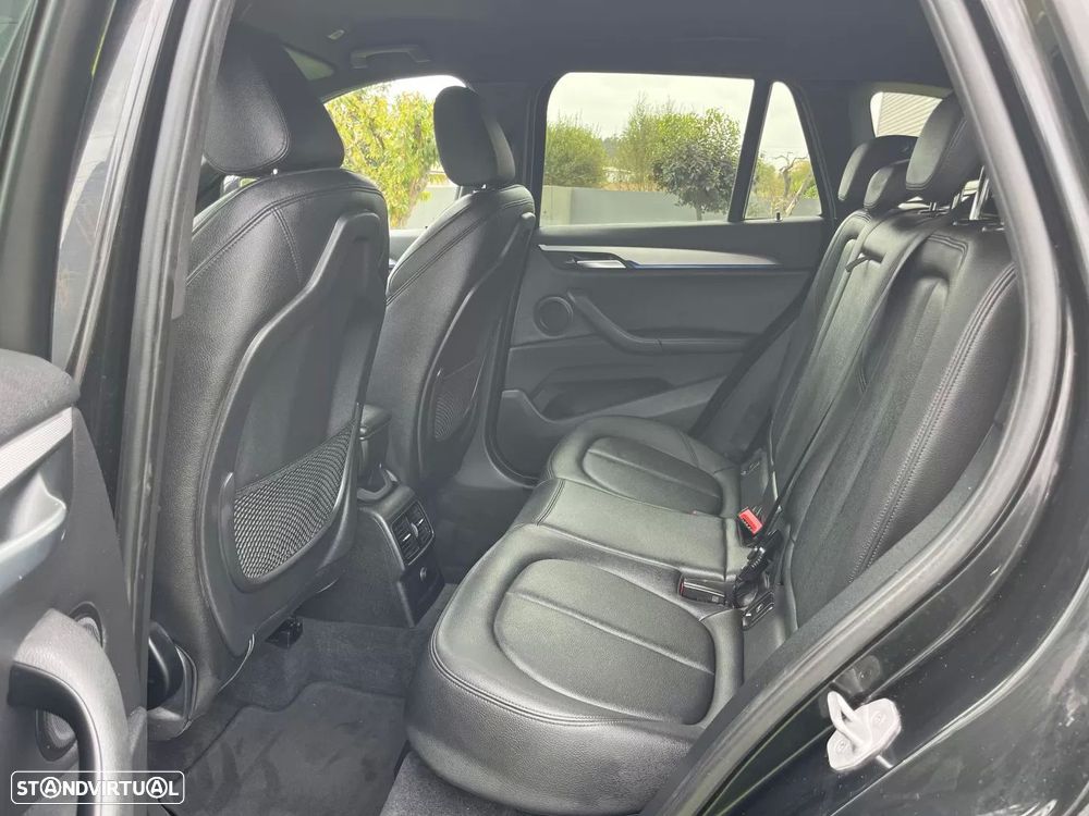 BMW X1 18 i sDrive Pack M - 35