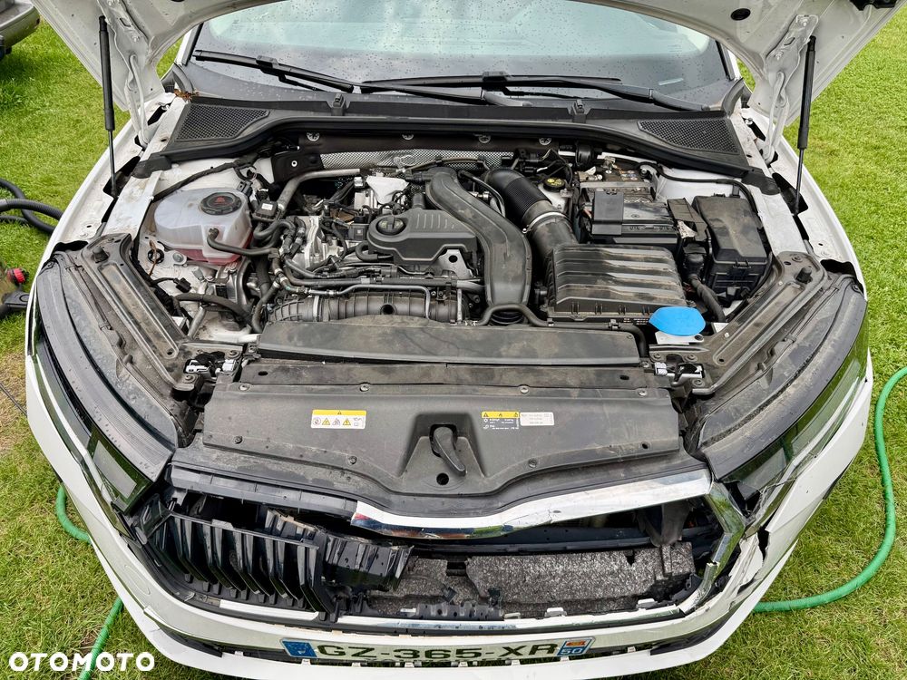 Skoda Octavia 1.5 TSI mHEV DSG Selection - 8