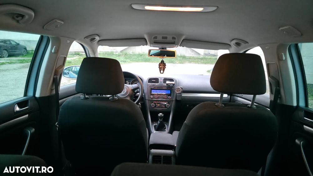 Volkswagen Golf 1.6 TDI DPF Comfortline - 18