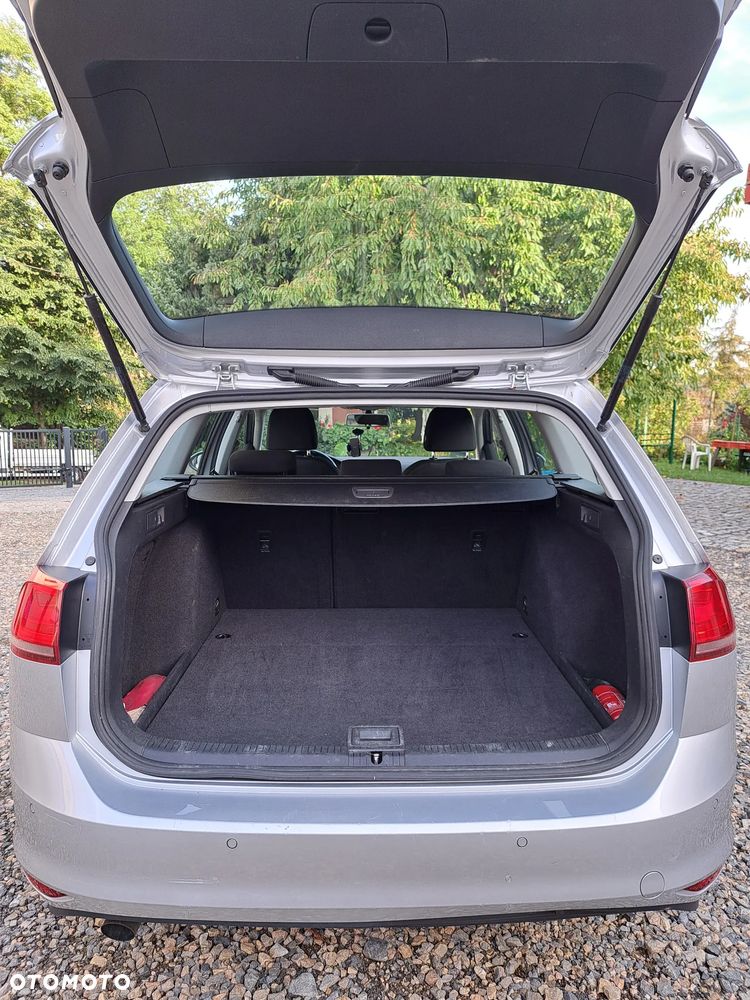 Volkswagen Golf 1.6 TDI Comfortline - 7