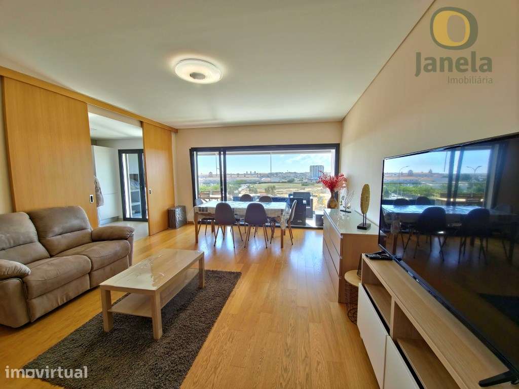 Fantástico T3 com Vista Mar e cidade, perto do Shopping - Grande imagem: 4/28