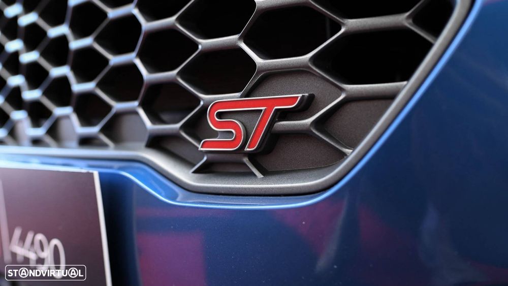 Ford Fiesta 1.5 EcoBoost S&S ST X - 19