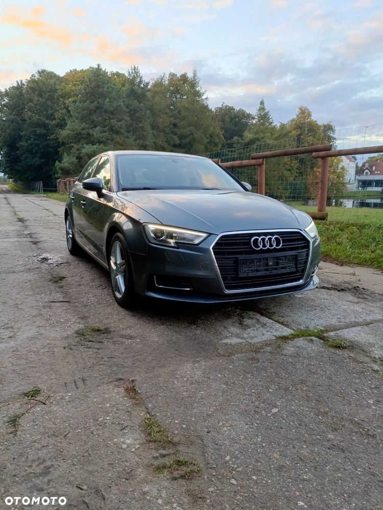 Audi A3 Sportback 1.6 TDI clean diesel Ambiente - 1