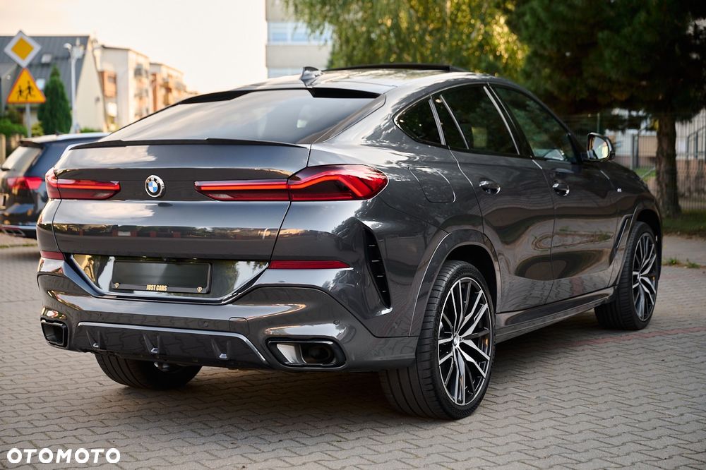 BMW X6 - 12