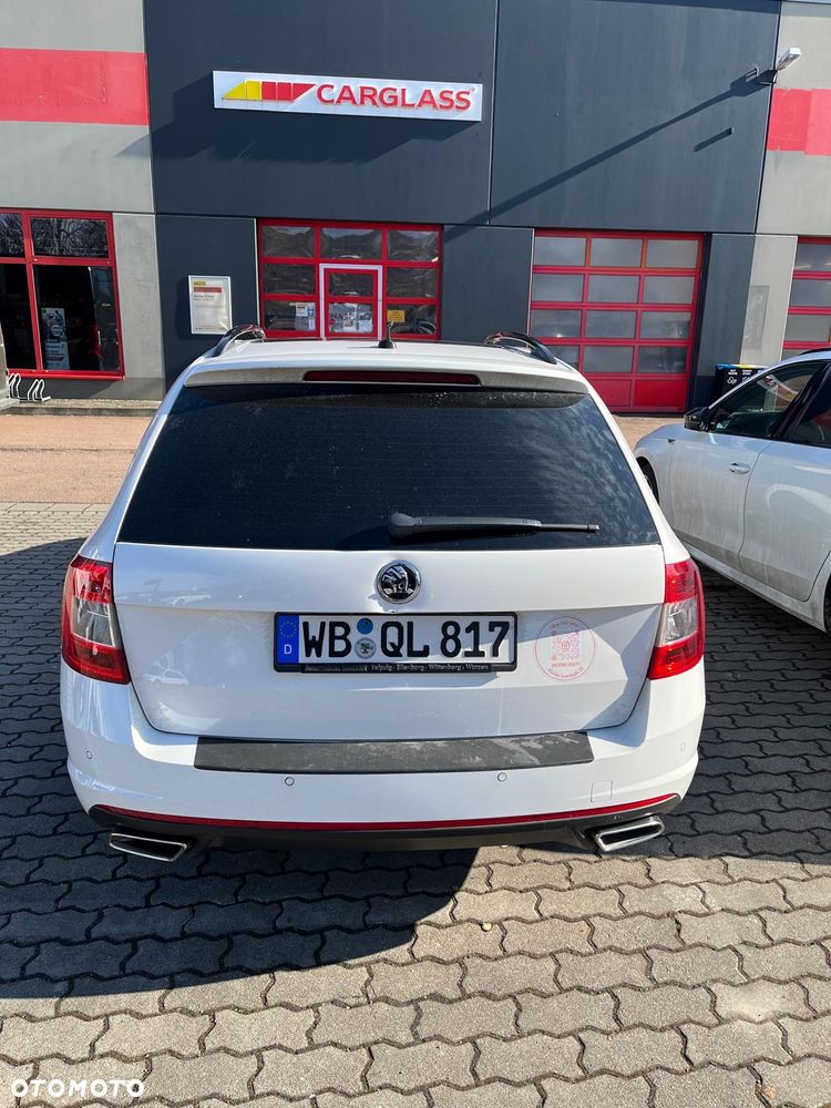 Skoda Octavia 2.0 TDI DSG RS - 4