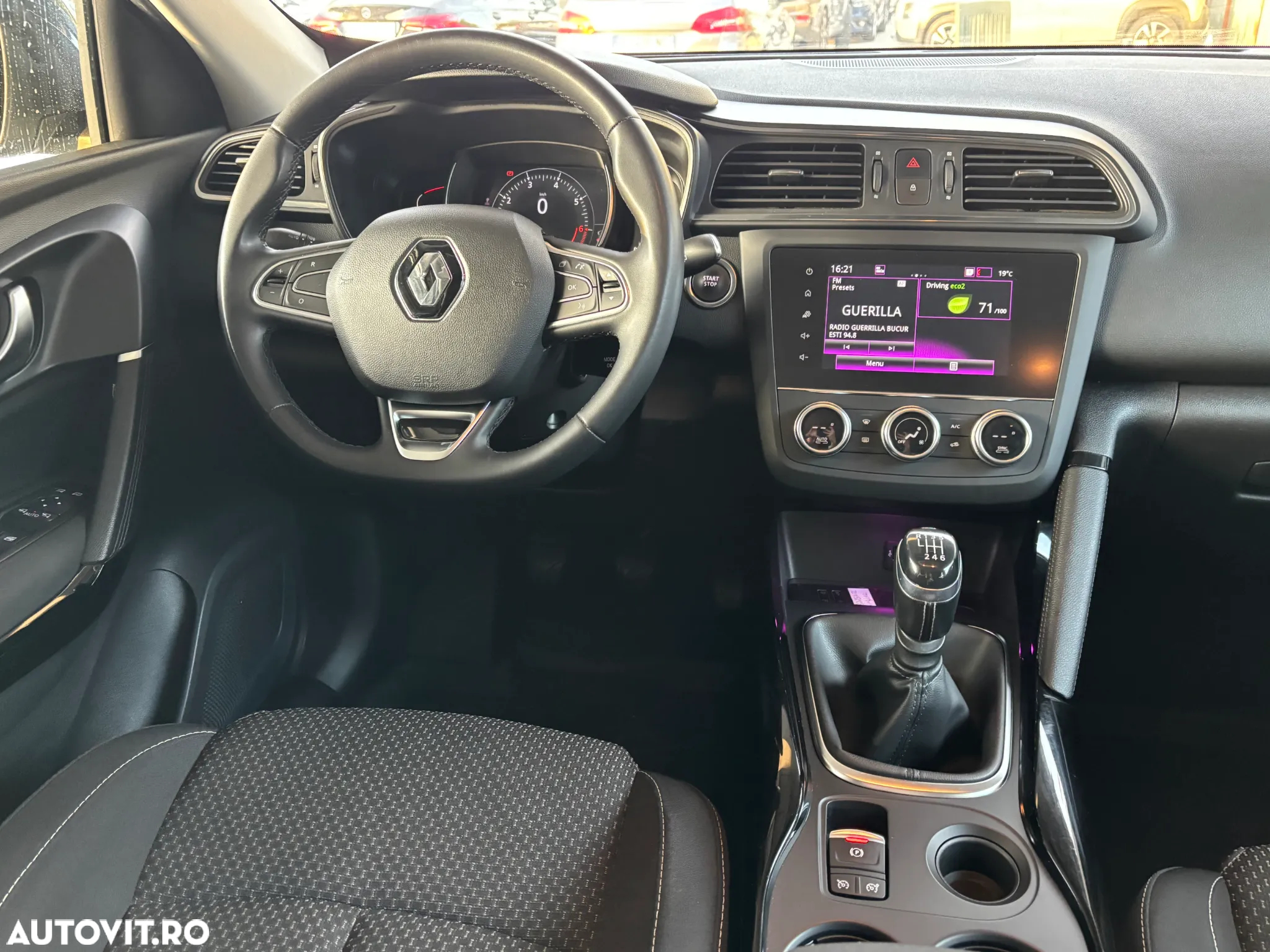 Renault Kadjar - 16