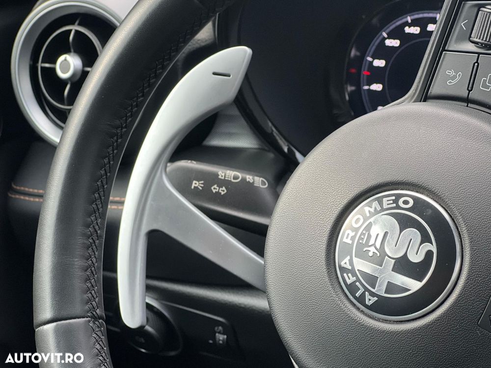 Alfa Romeo Tonale 1.5 FWD AT MHEV TI - 29