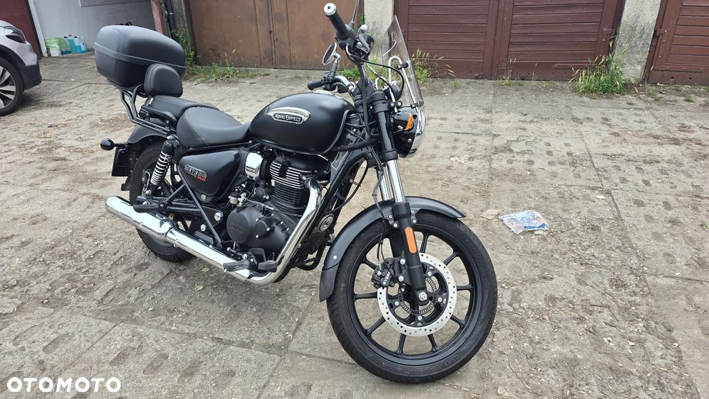 Royal Enfield Meteor - 3