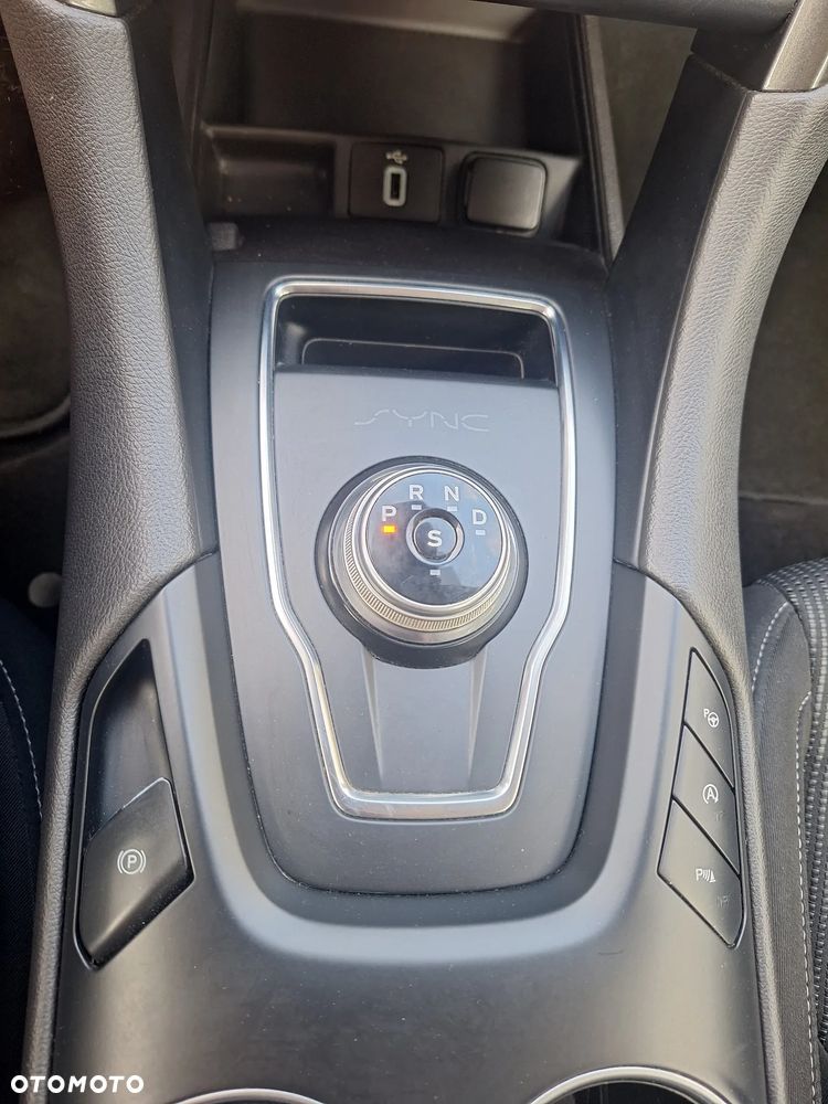 Ford Mondeo 2.0 TDCi STart-Stopp PowerShift-Aut Titanium - 29