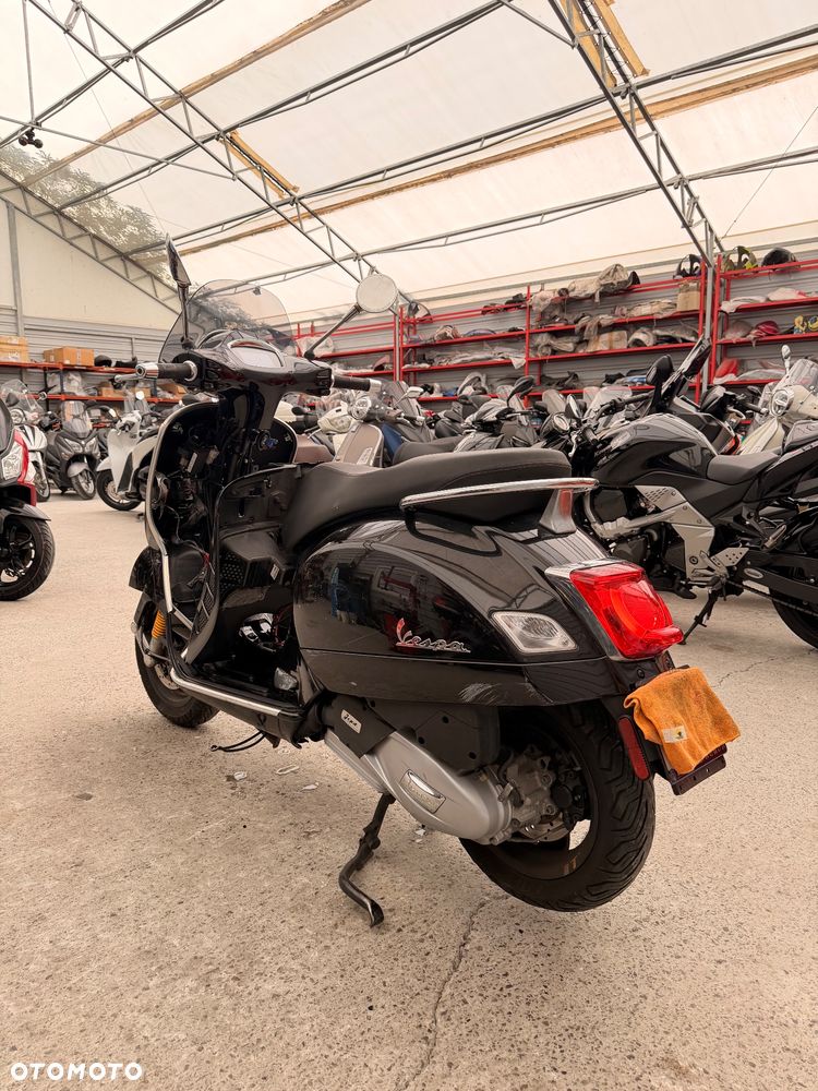 Vespa GTS - 6