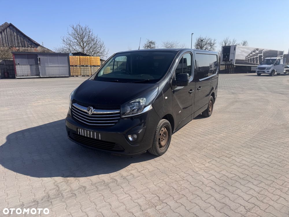 Opel Vivaro Trafic - 16