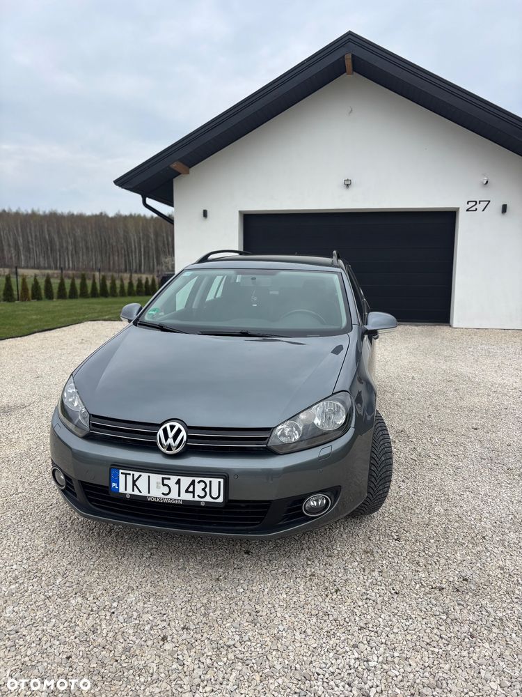 Volkswagen Golf - 8