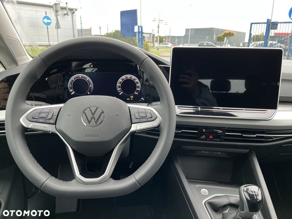Volkswagen Golf - 13