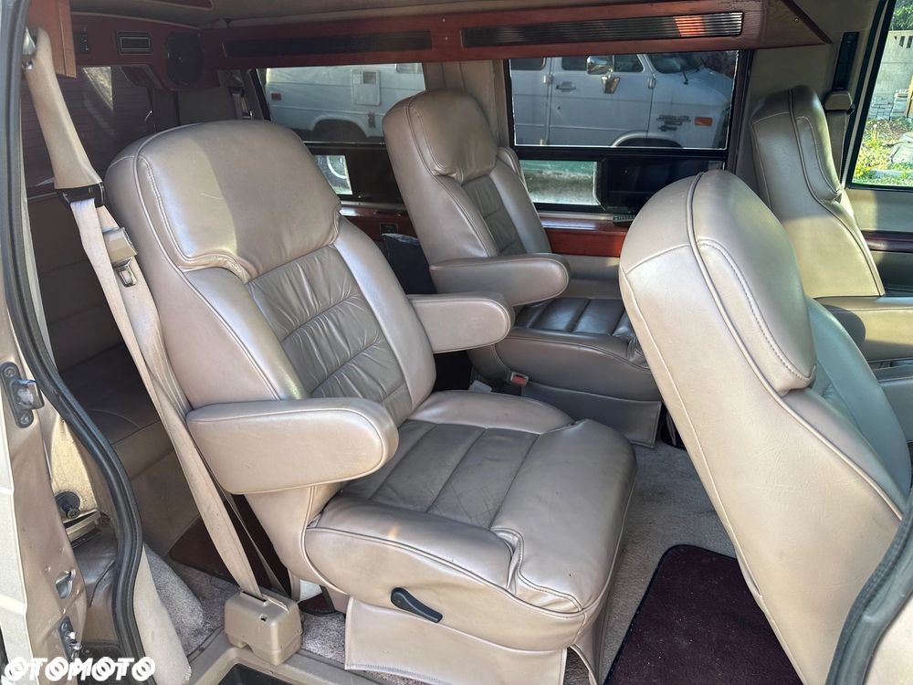 Chevrolet Astro 4.3i V6 - 38
