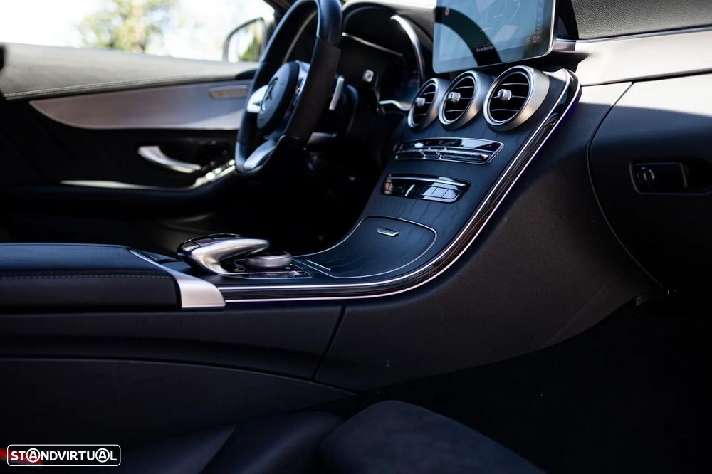 Mercedes-Benz C 300 de AMG Line - 16