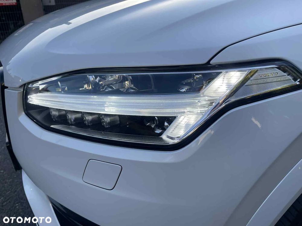 Volvo XC 90 B5 D AWD Geartronic RDesign - 32