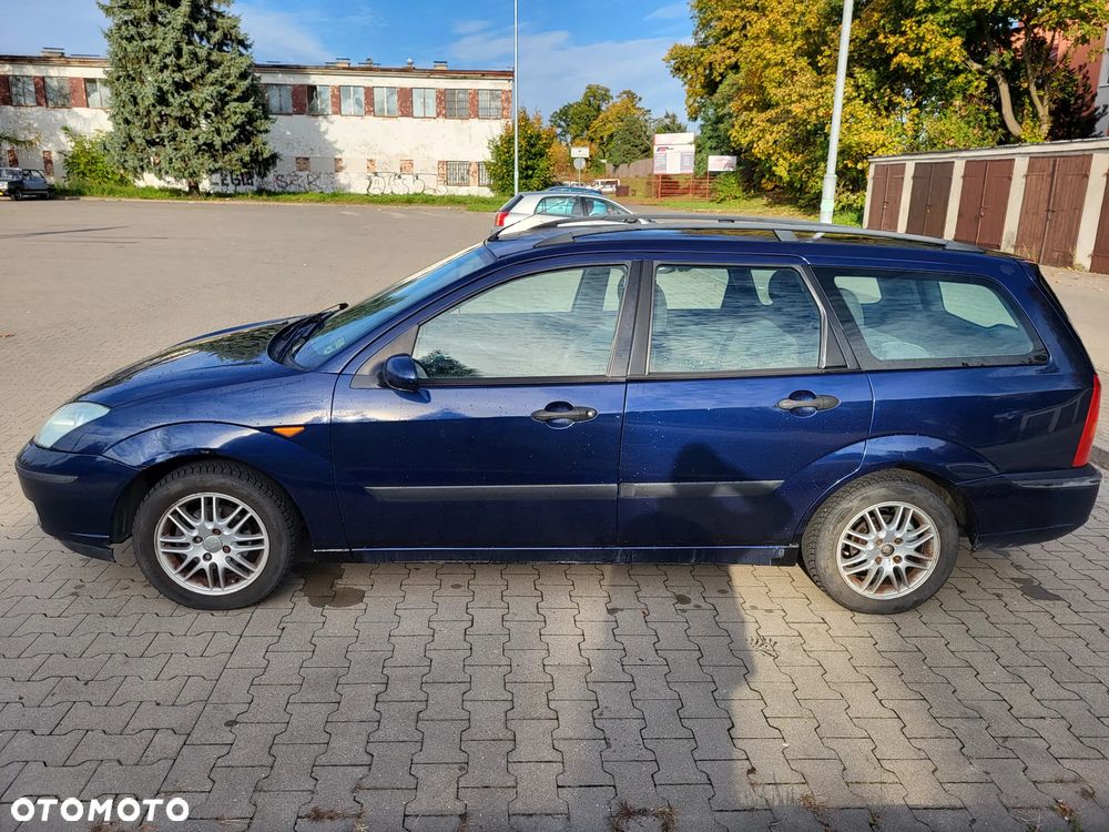 Ford Focus 1.6 Comfort - 9