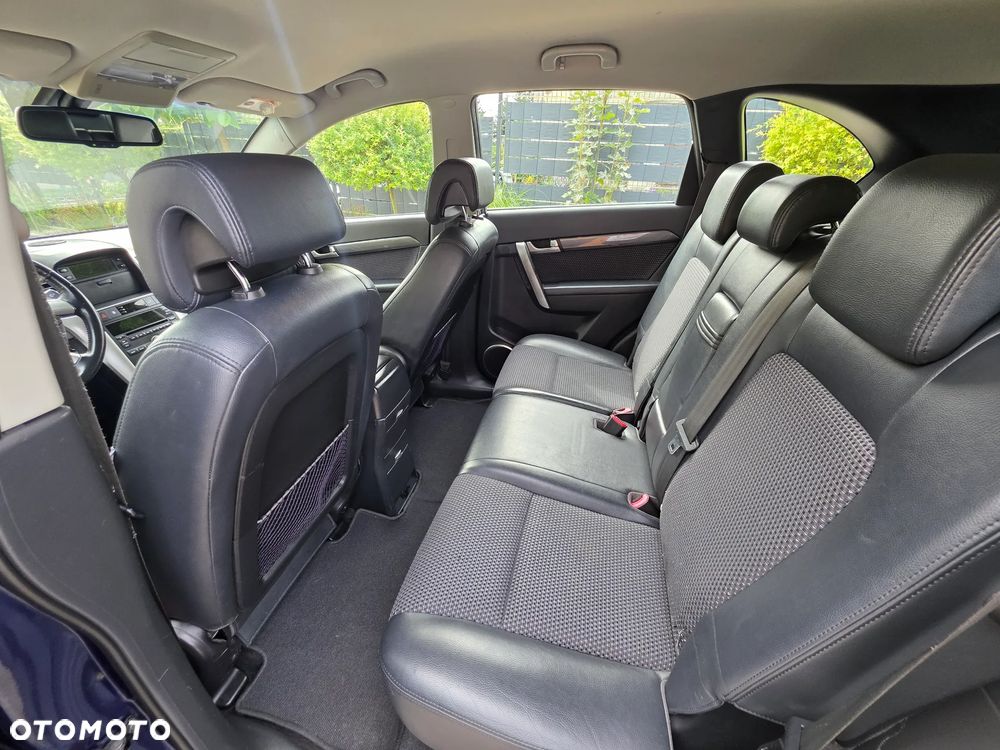Chevrolet Captiva 2.4 2WD 7 Sitzer LS - 26