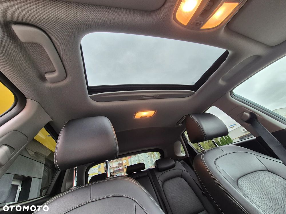 Hyundai Kona 1.6 T-GDI DCT Premium - 38