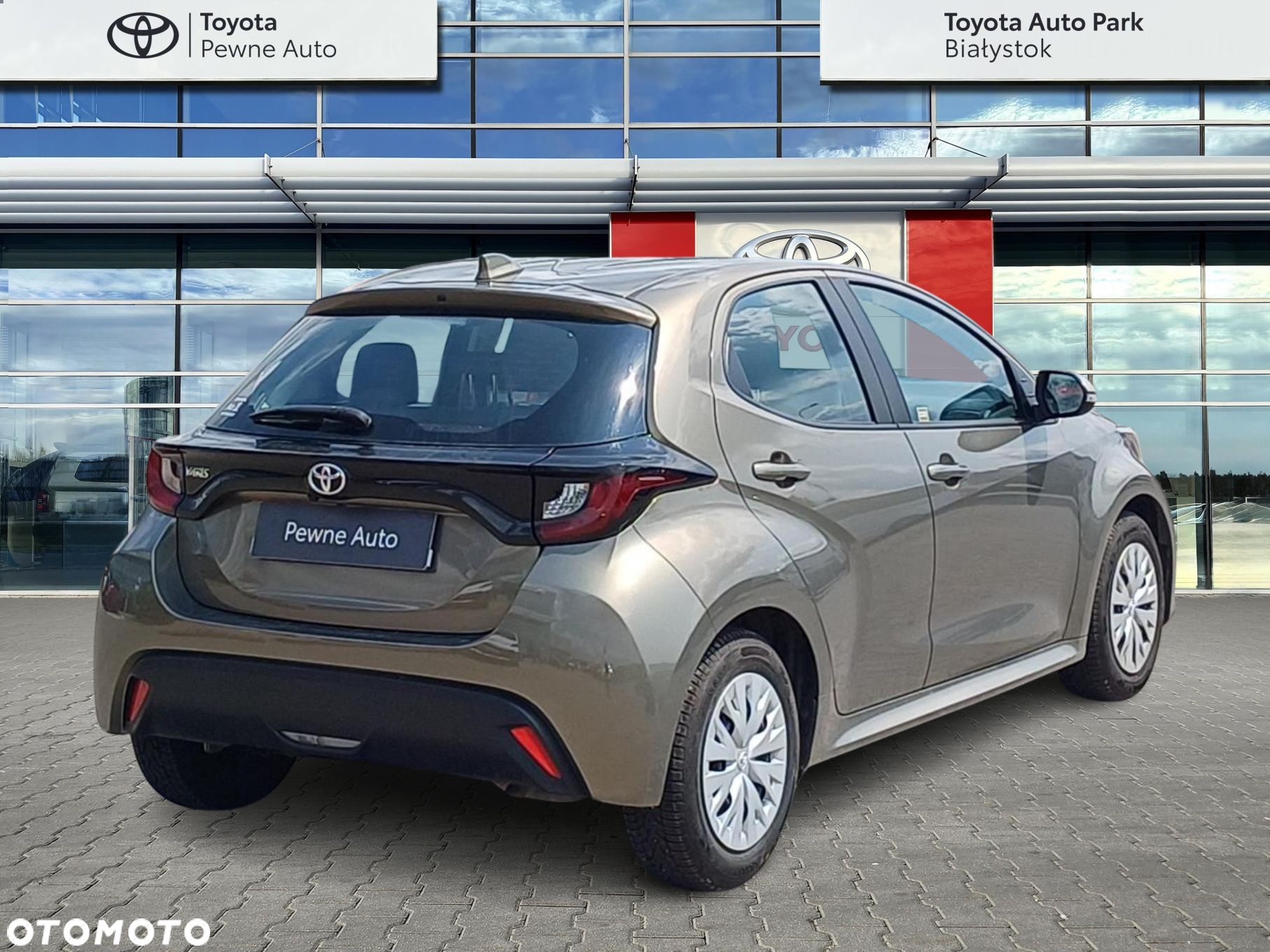Toyota Yaris - 5