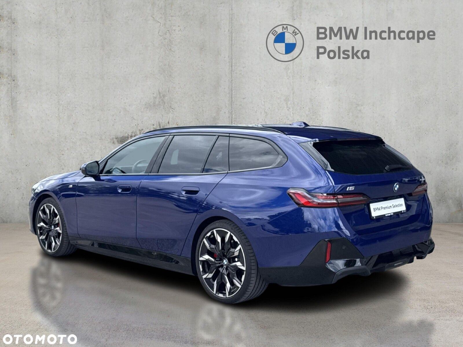BMW i5 - 3